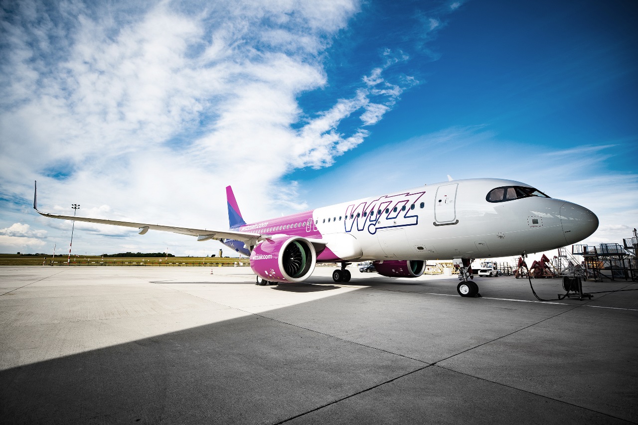 Wizz Air აღნიშნავს Customer First Compass-ის ერთწლიან იუბილეს - ქსელის გაფართოება, გაუმჯობესებული ოპერაციული მაჩვენებელი და უნიკალური სამომხმარებლო სერვისები