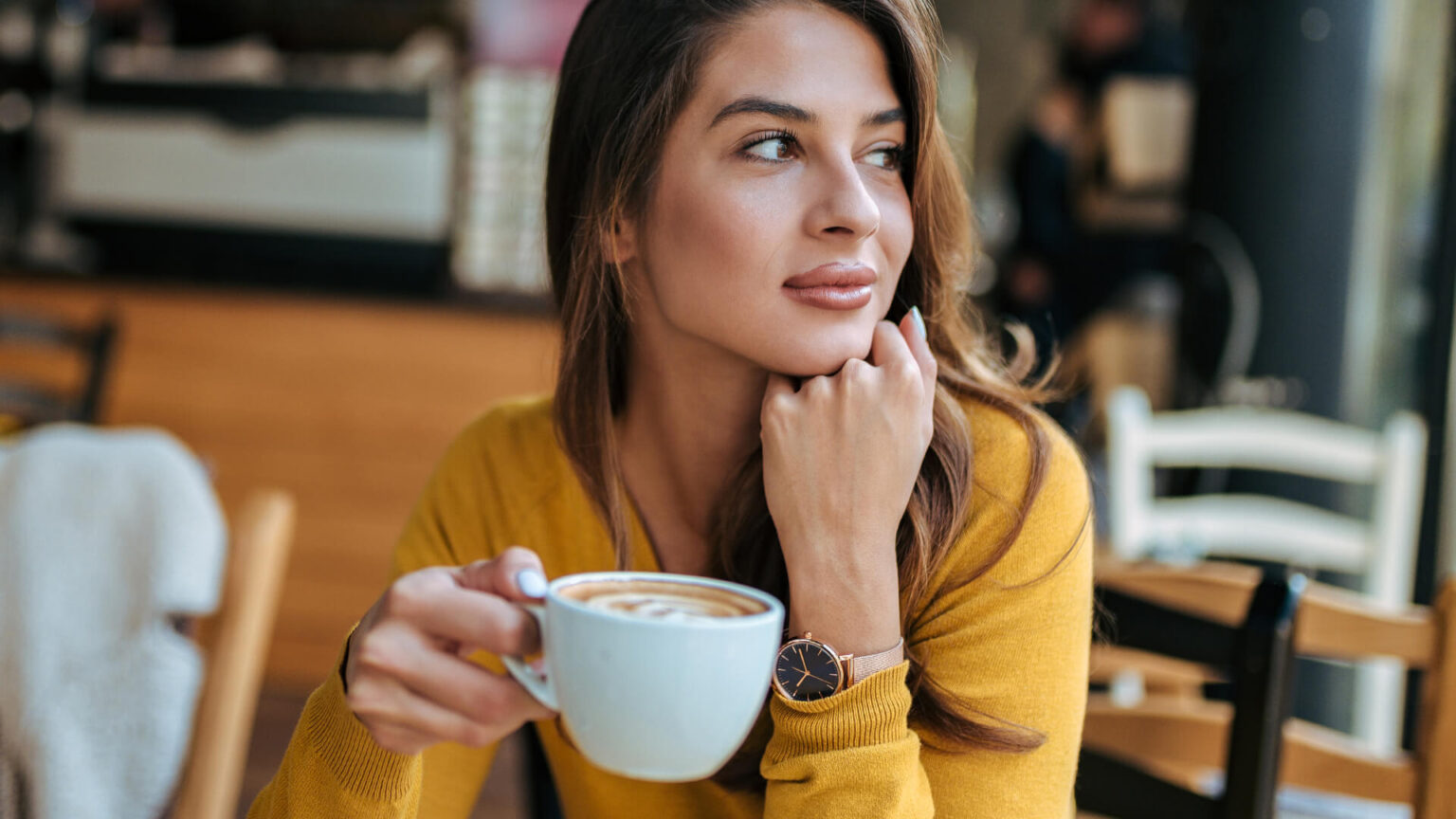 რა ემართება თქვენს ორგანიზმს, თუ ყავას უზმოზე სვამთ?