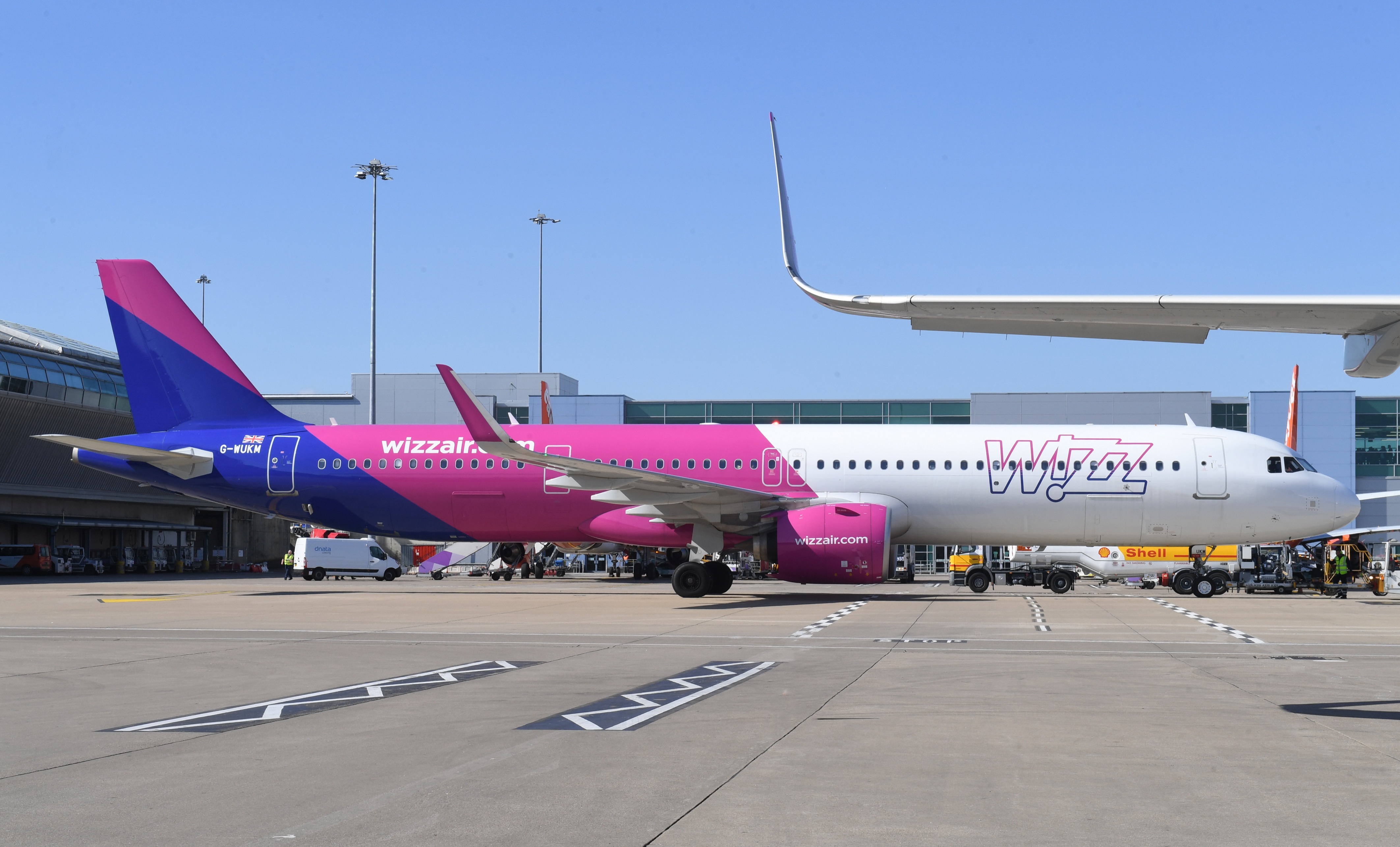 WIZZ AIR-ის ახალი რეკორდი: ერთ დღეში შესრულებული 1 200 რეისი და 260 000-ზე მეტი გადაყვანილი მგზავრი